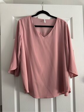 Relaxed V-Neck Tunic in Dusty Rose